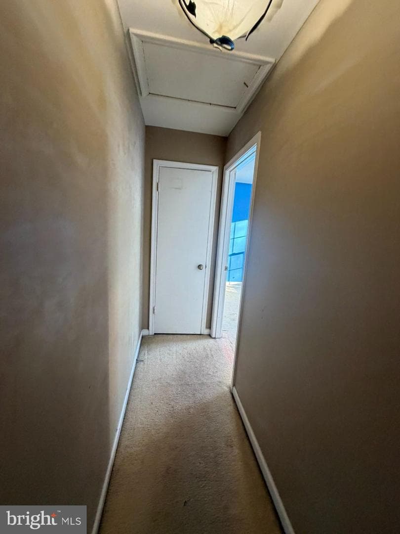 9404 Horn Avenue photo 41