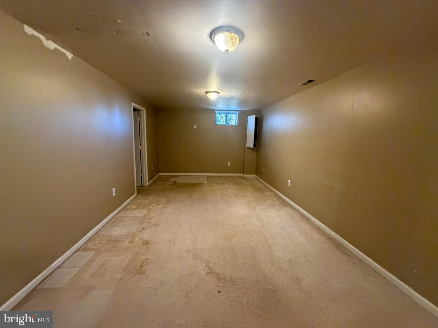 9404 Horn Avenue photo 47