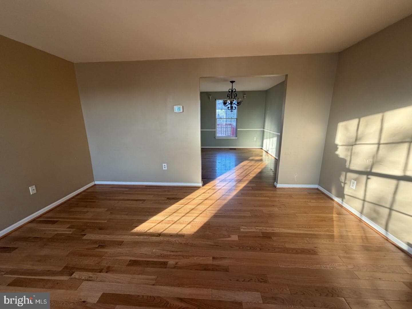 9404 Horn Avenue photo 5