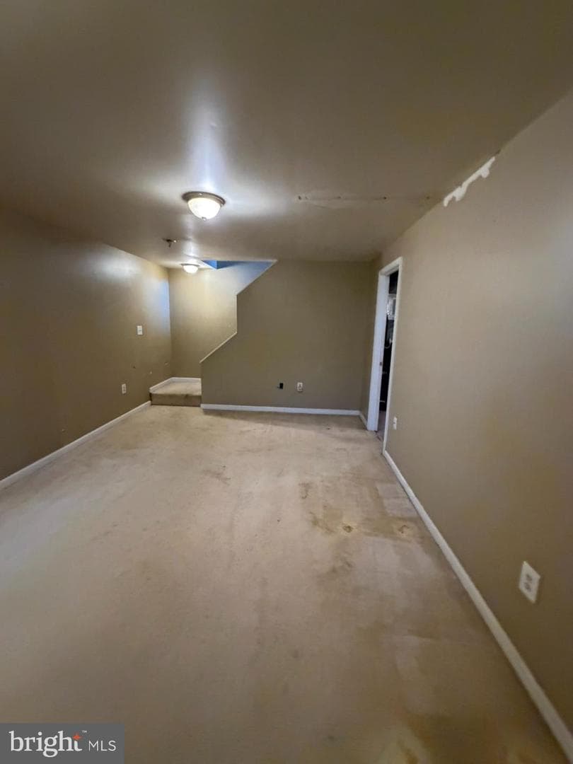 9404 Horn Avenue photo 58