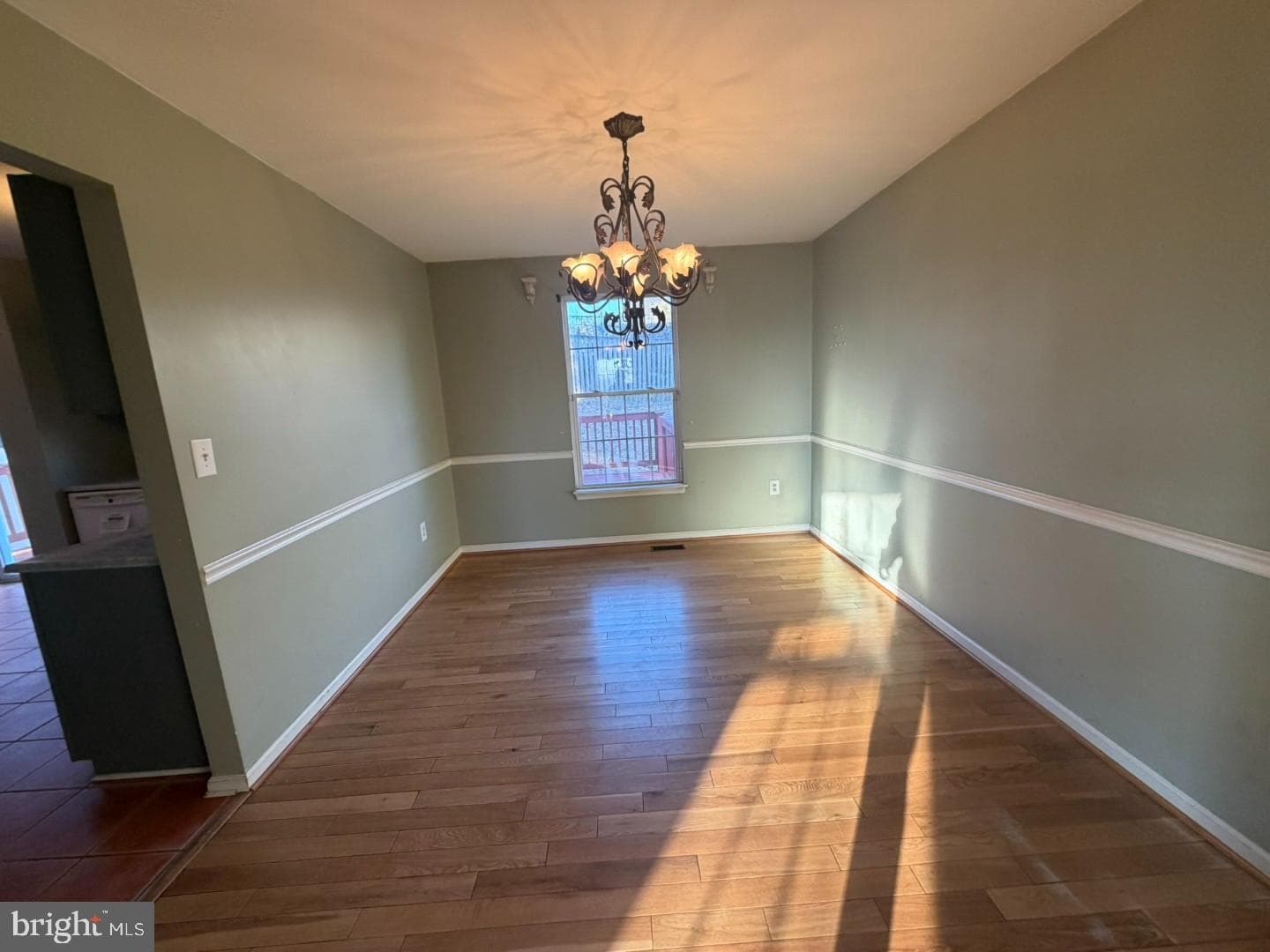 9404 Horn Avenue photo 9