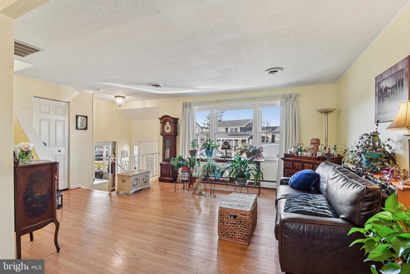 1412 Mount Airy photo 8