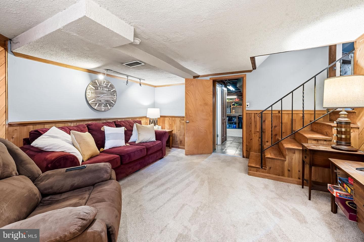6745 Glenkirk Road photo 24