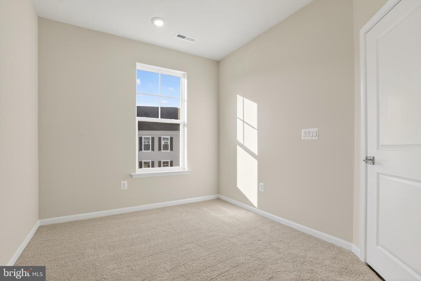 613 Barnehurst Street photo 18