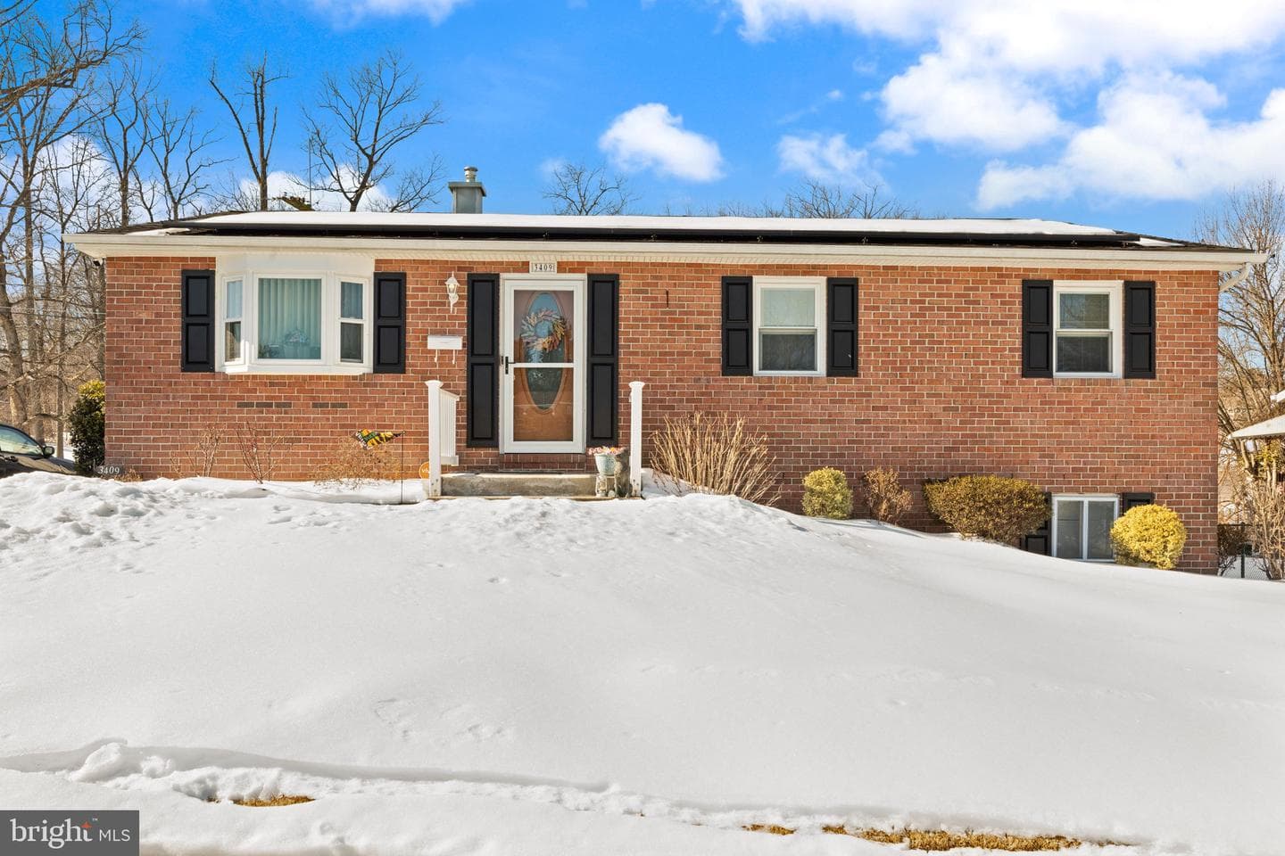 3409 Acton Road photo 1