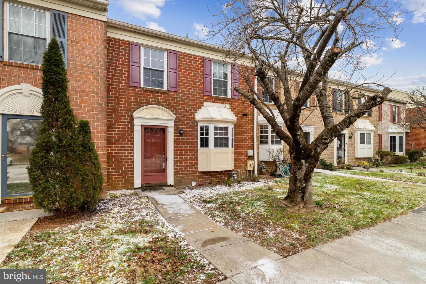 19 Spring Glen Court photo 3