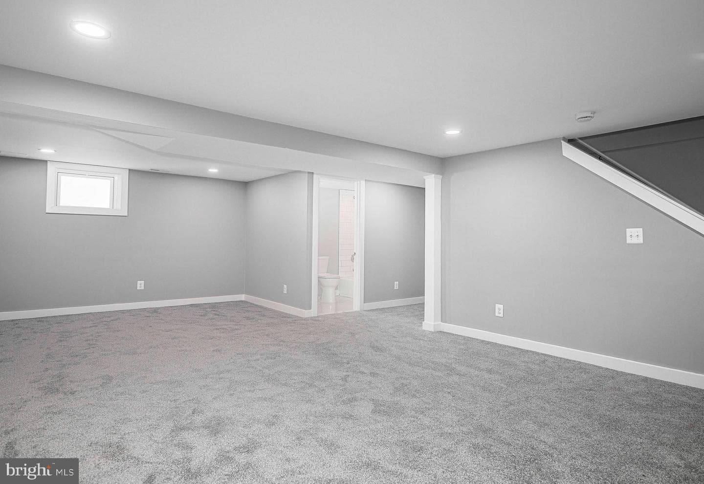 7924 Oakdale Avenue photo 25