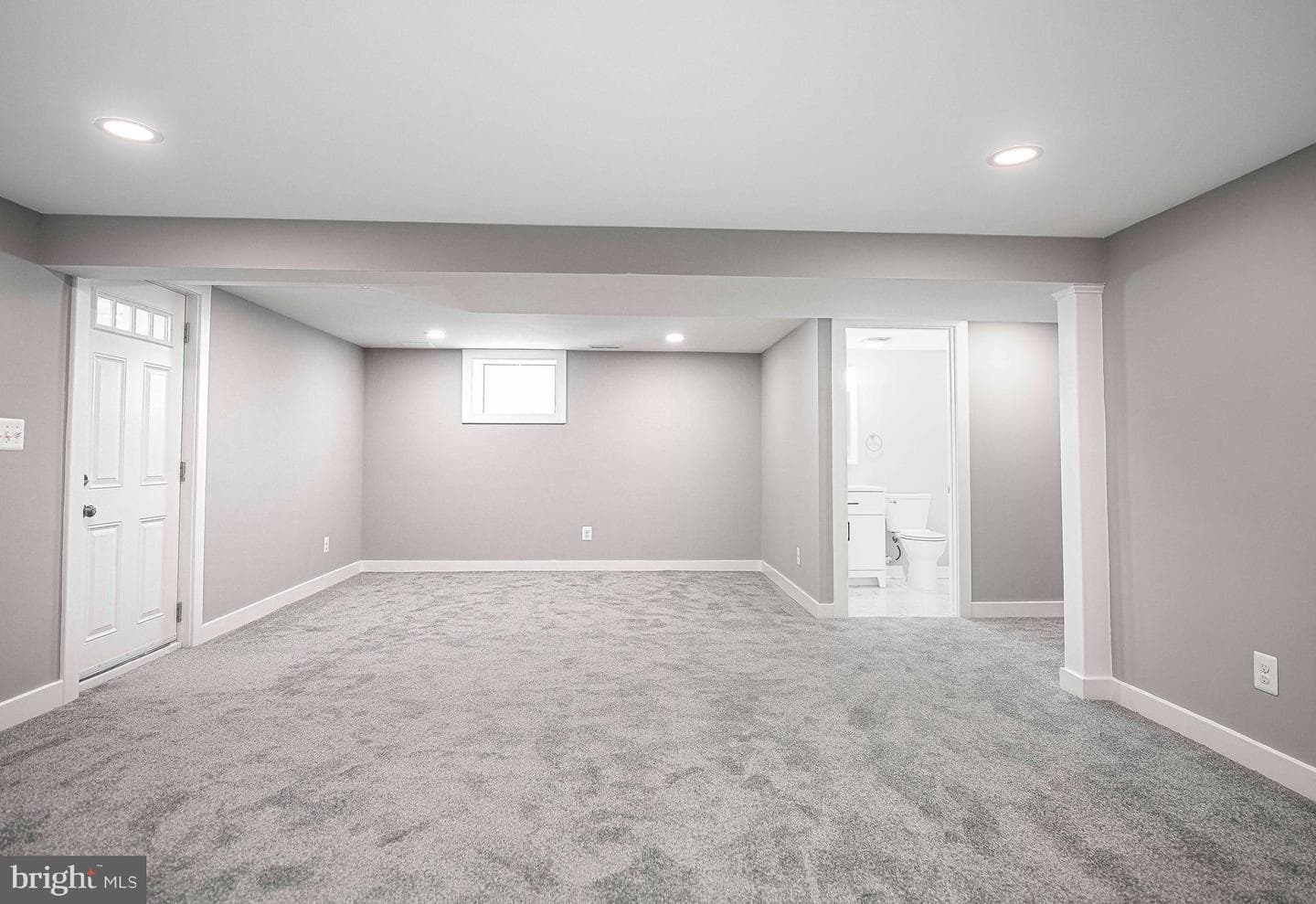 7924 Oakdale Avenue photo 27
