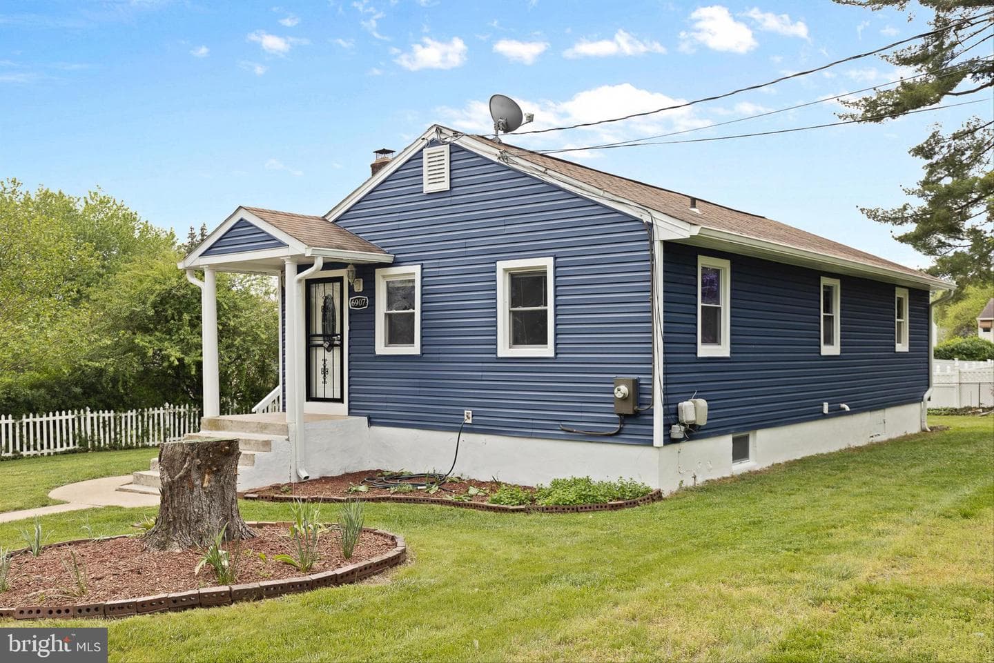 6907 Schissler Avenue photo 3