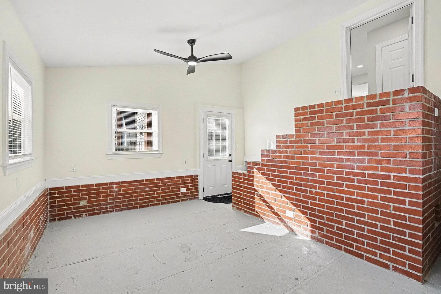 7841 Birmingham Avenue photo 22