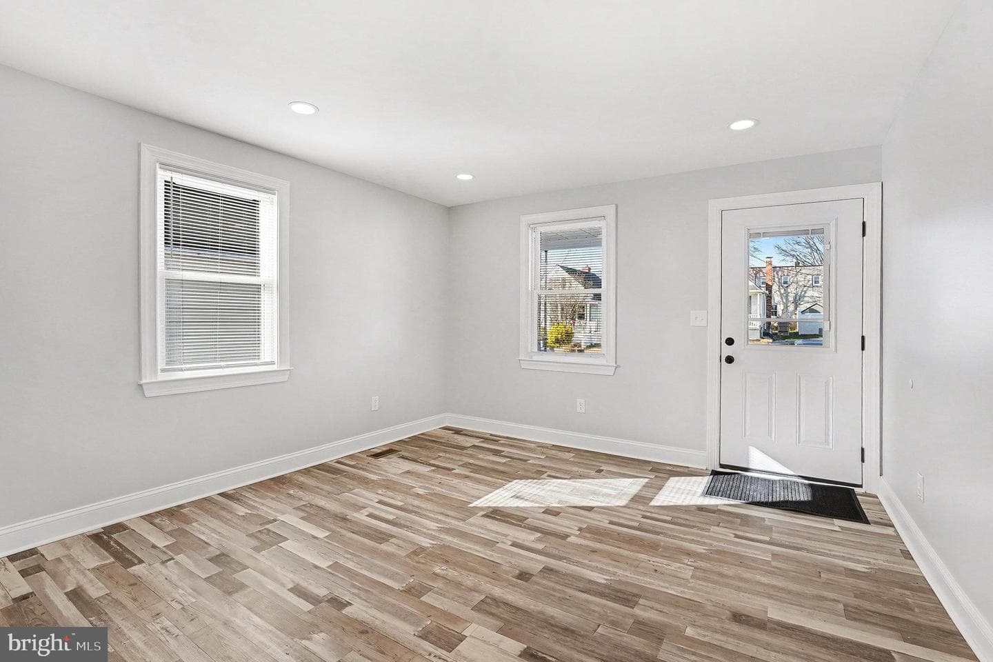 7841 Birmingham Avenue photo 4