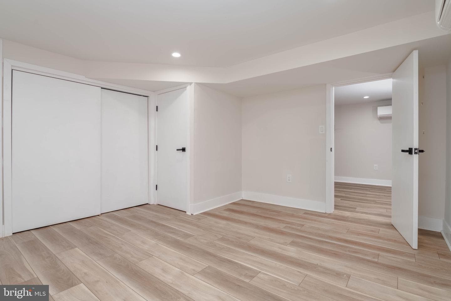 4411 Ebenezer Road photo 39