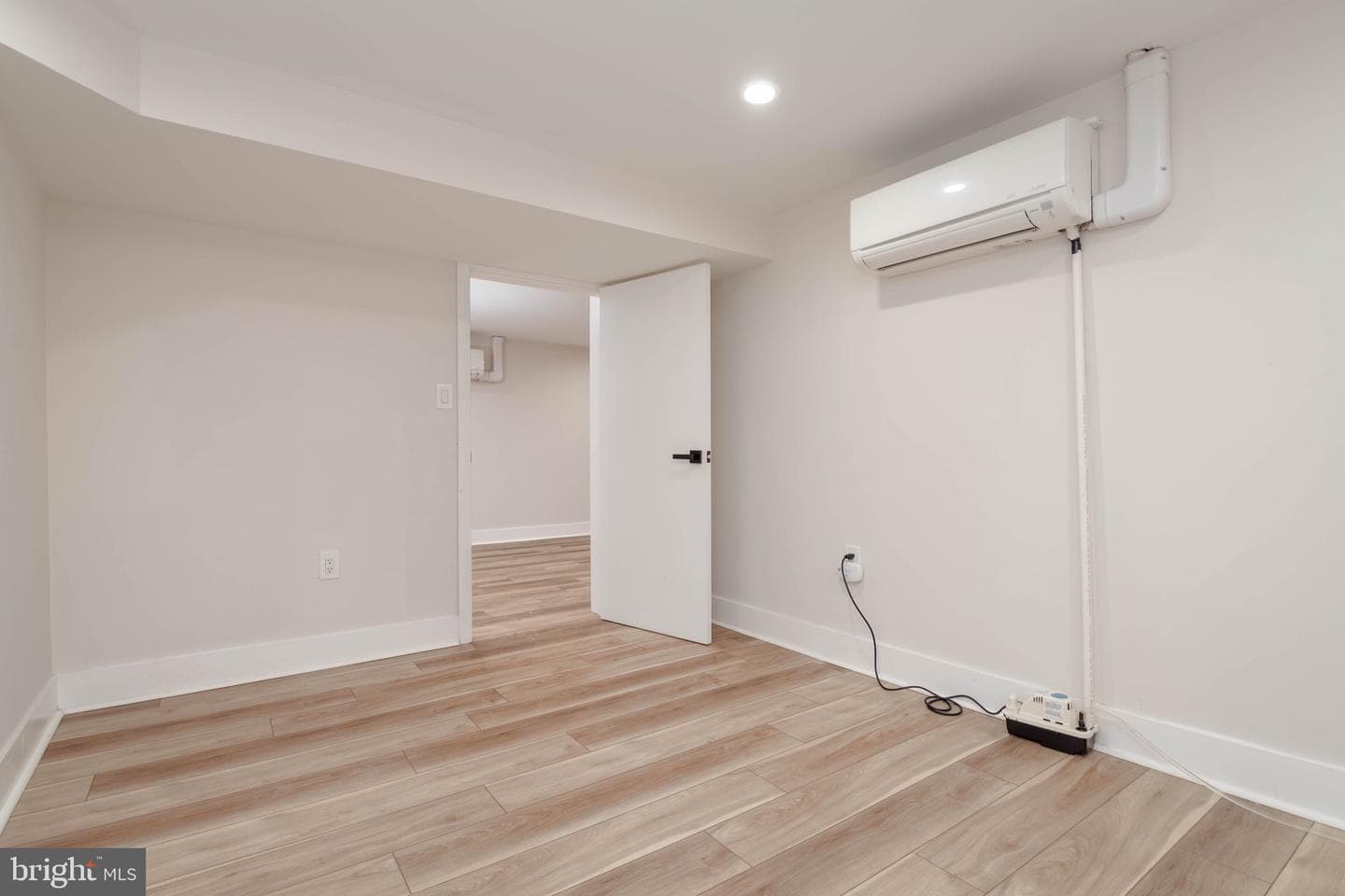 4411 Ebenezer Road photo 41