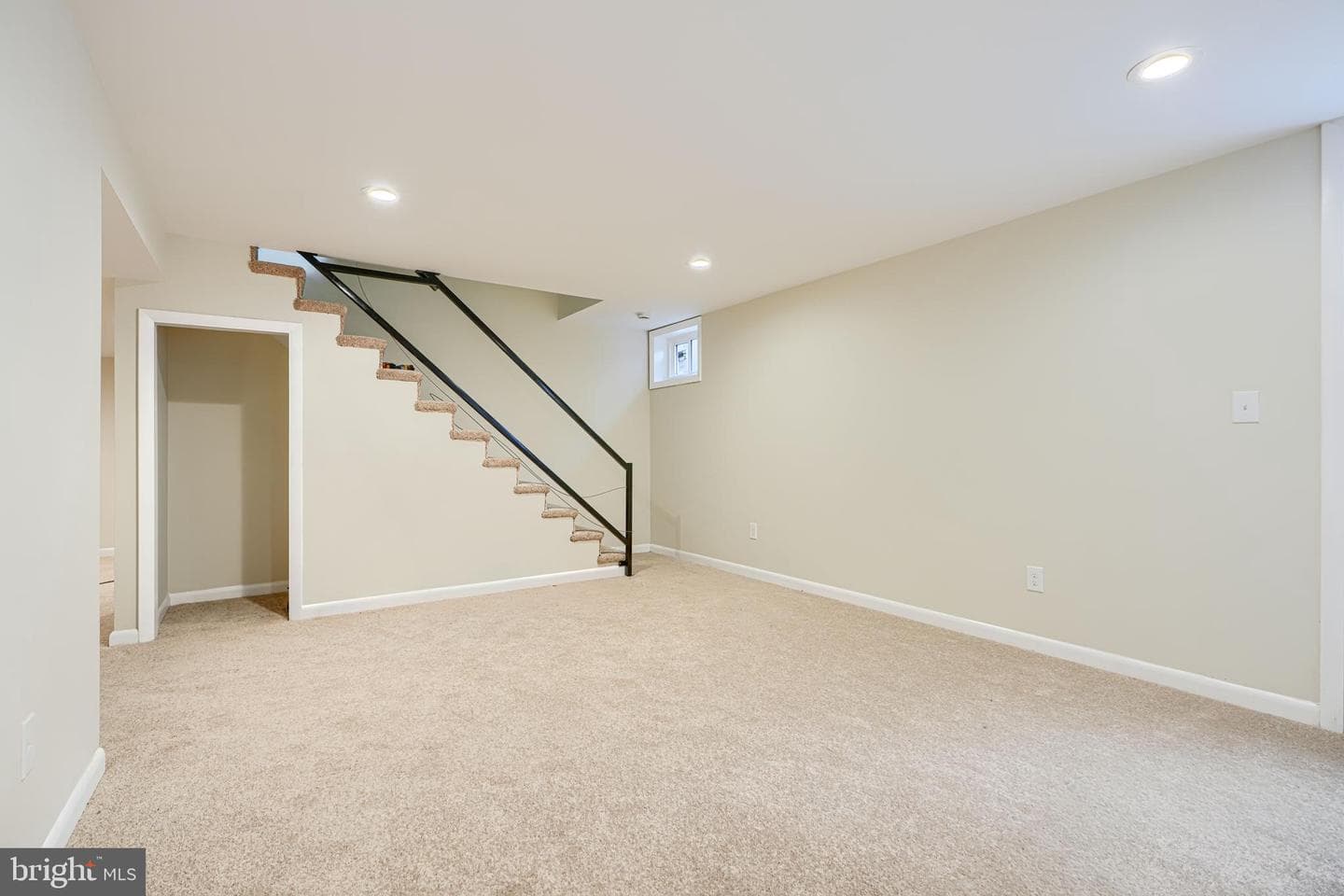 140 E Timonium Road photo 39