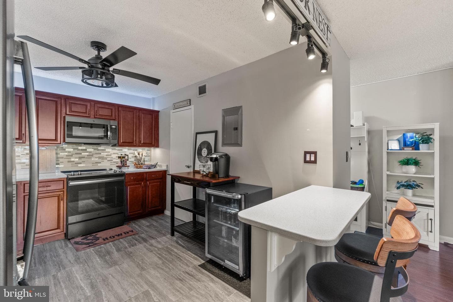 205 E Joppa Road #708 photo 15
