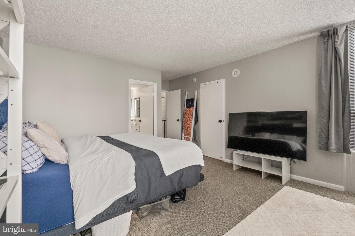 205 E Joppa Road #708 photo 26