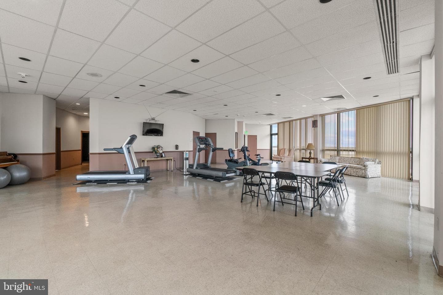 205 E Joppa Road #708 photo 32