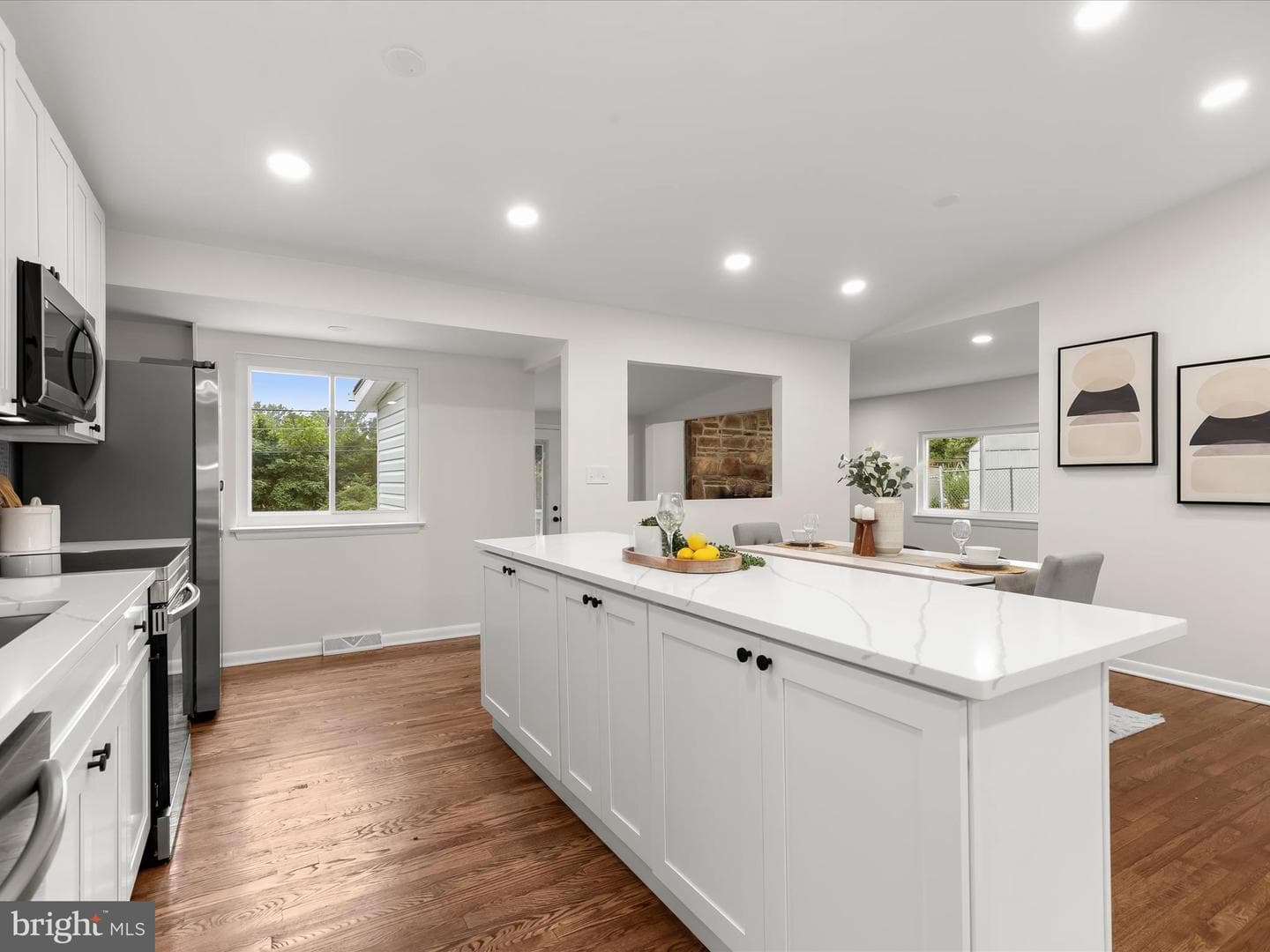 3525 Cabot Road photo 13