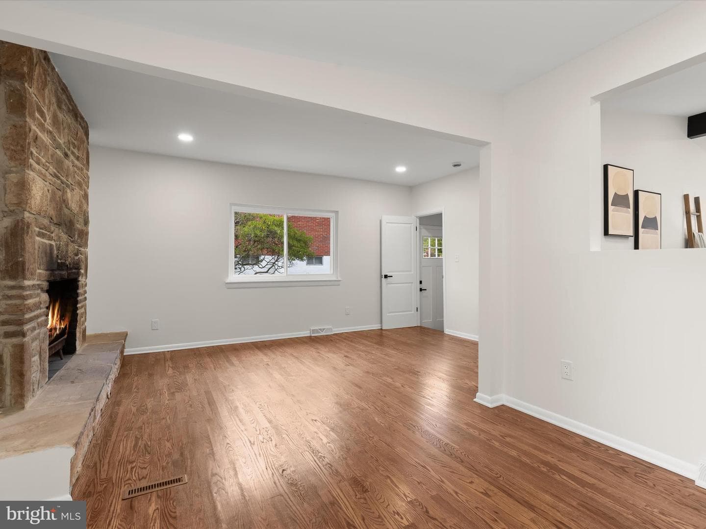 3525 Cabot Road photo 19