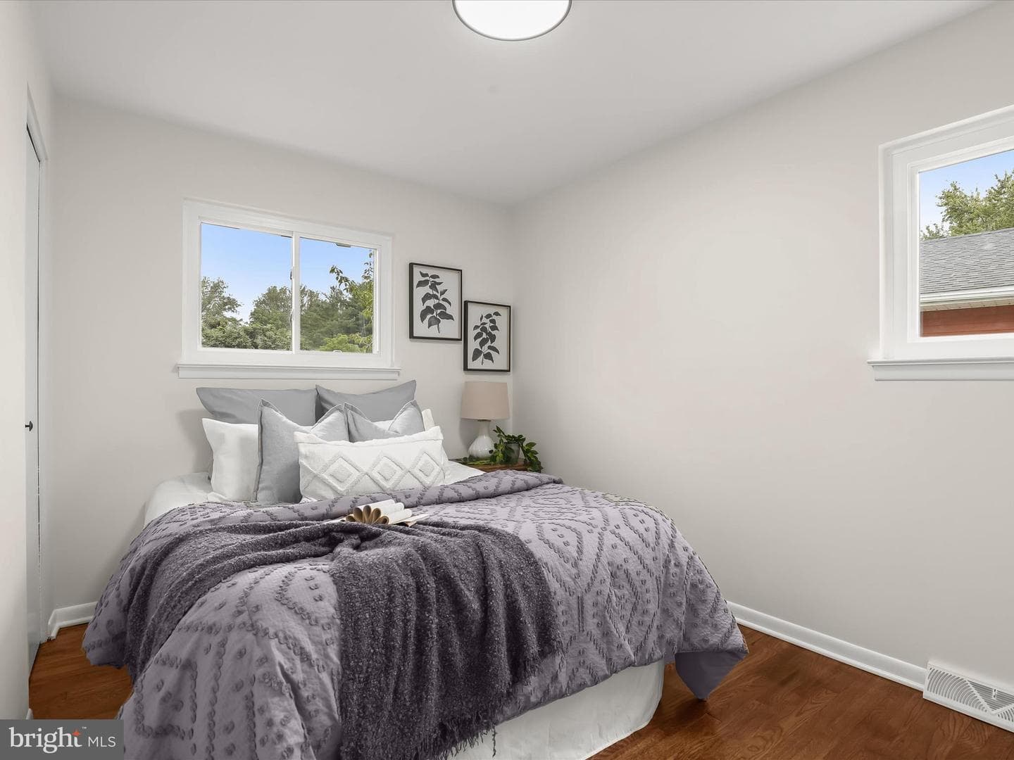 3525 Cabot Road photo 23