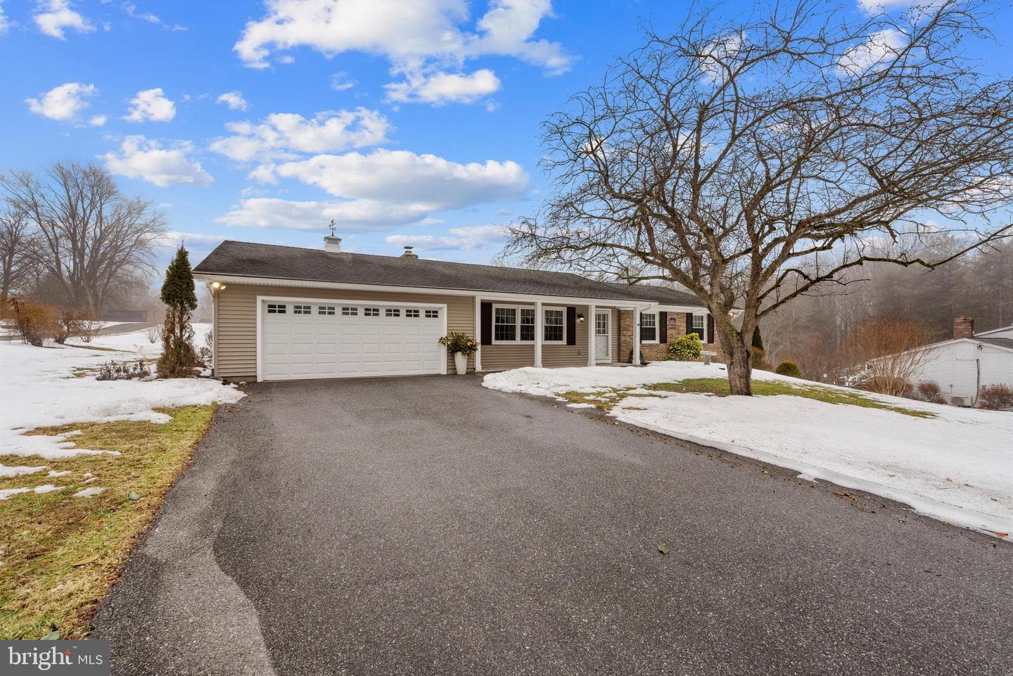 1809 Miller Road photo 2