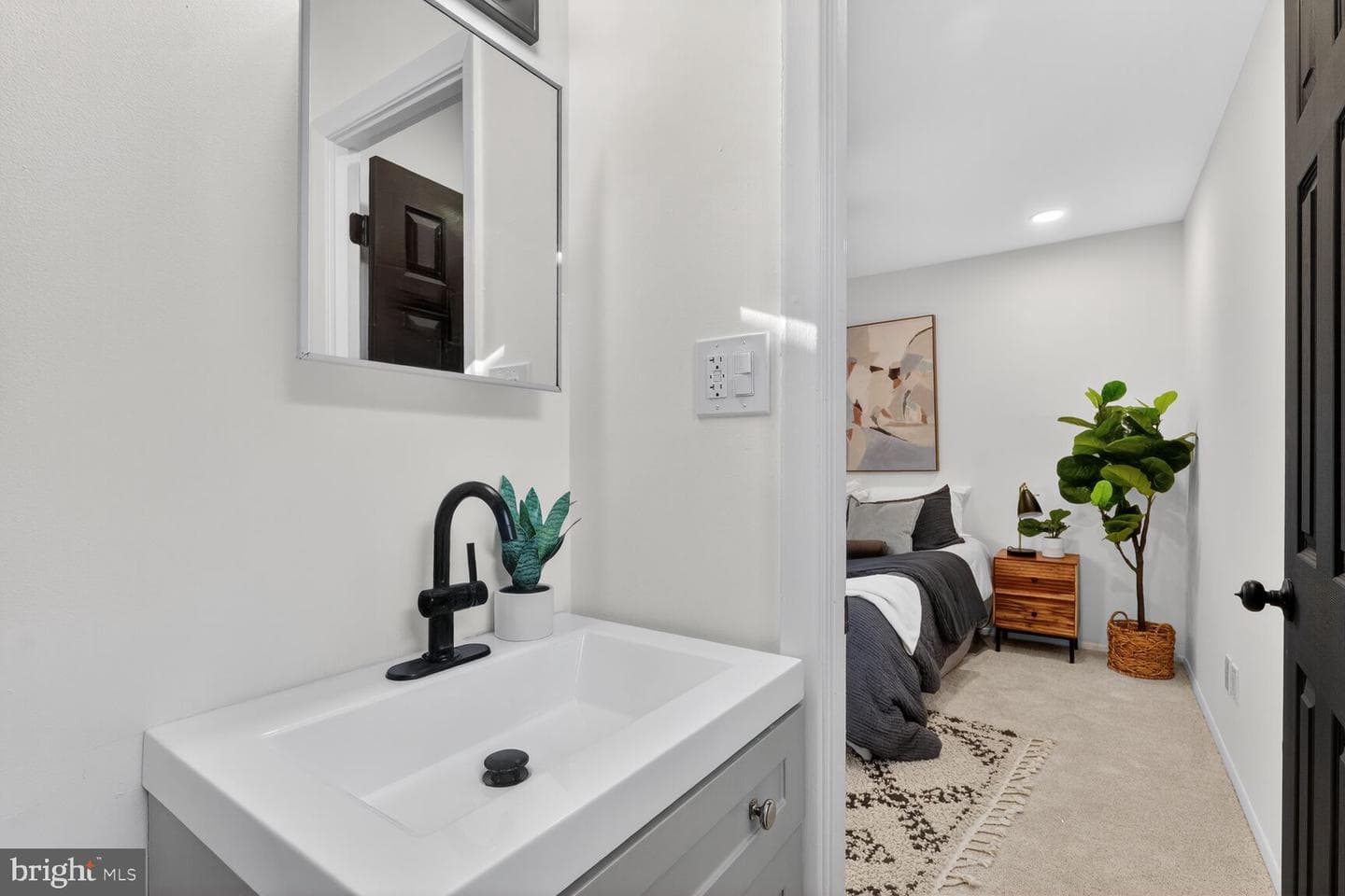 3827 Rayton Road photo 13