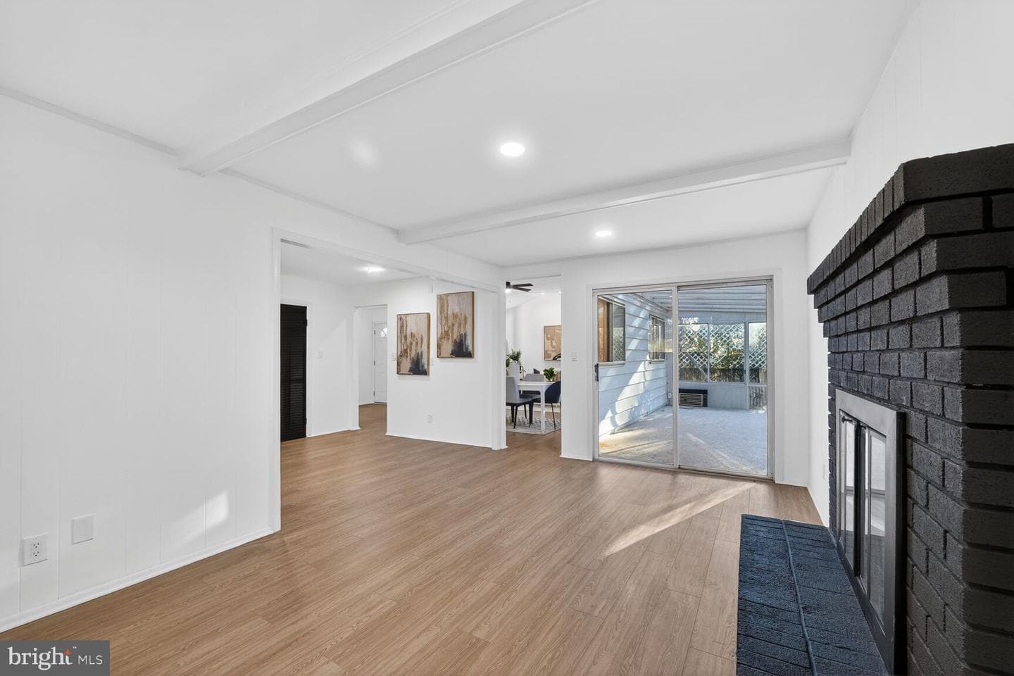 3827 Rayton Road photo 21