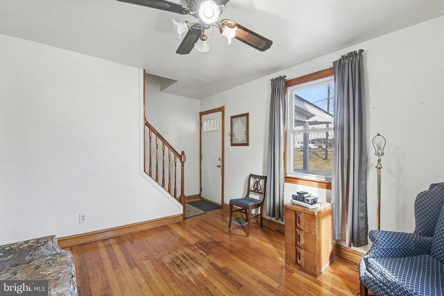 2115 Smith Avenue photo 2