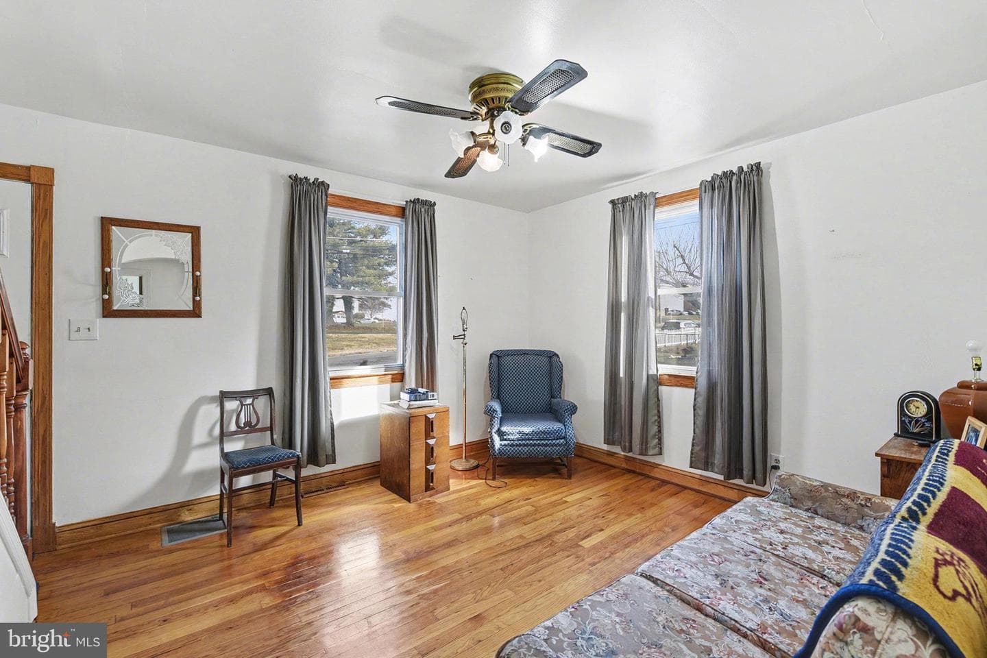 2115 Smith Avenue photo 3
