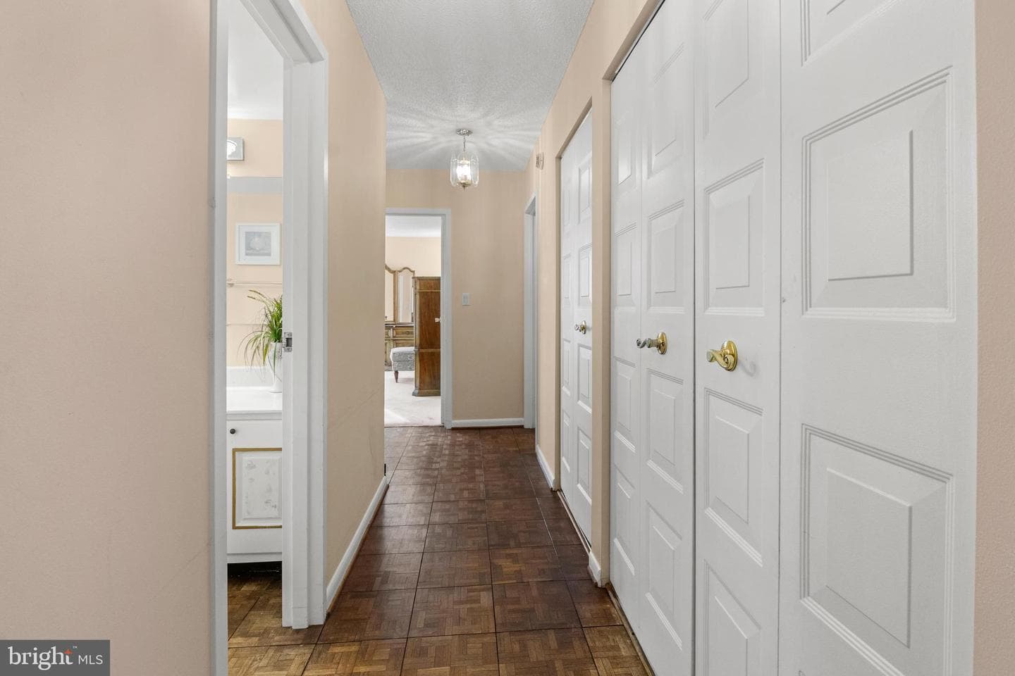 205 E Joppa Road #1706 photo 19