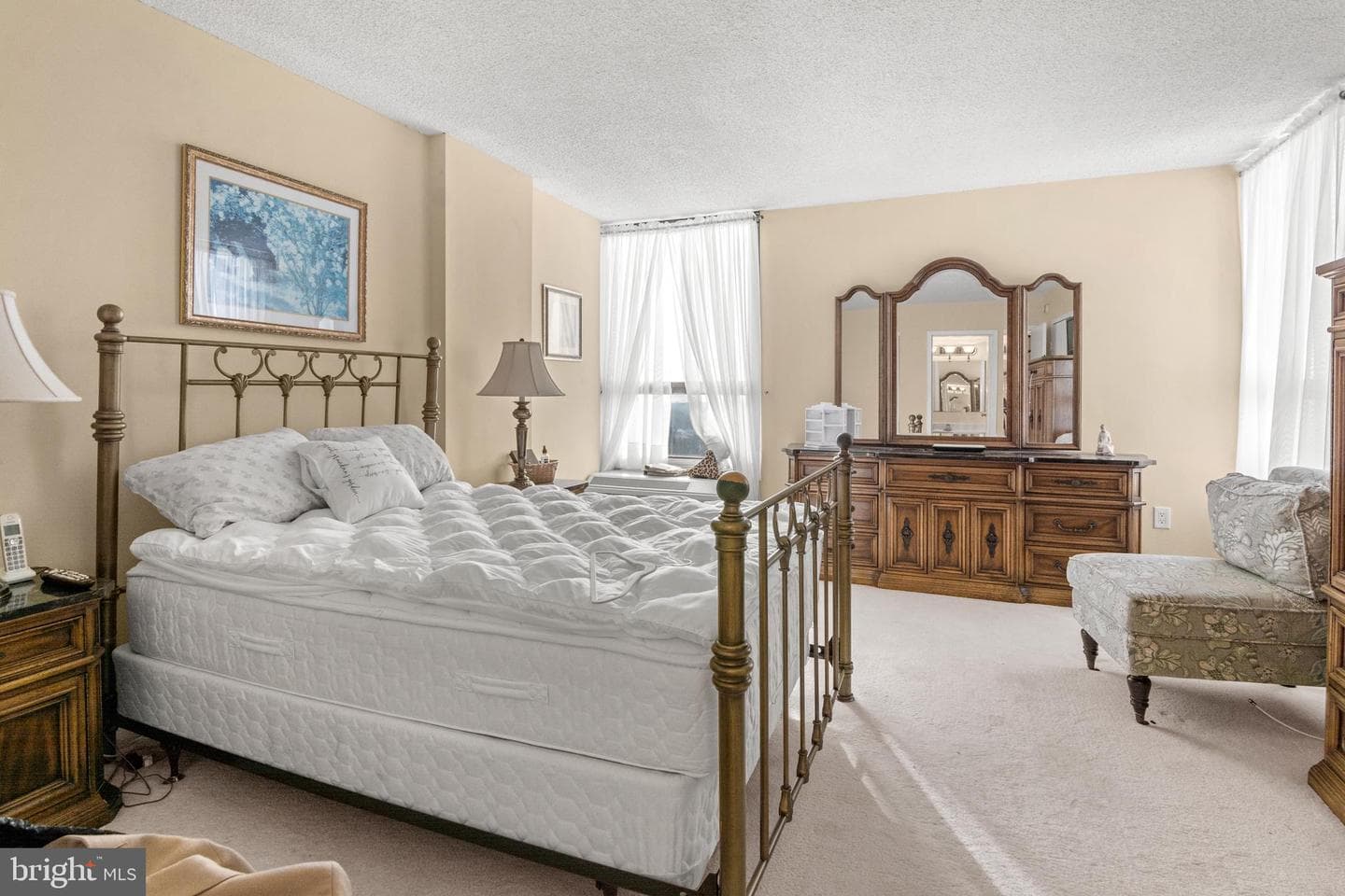 205 E Joppa Road #1706 photo 26