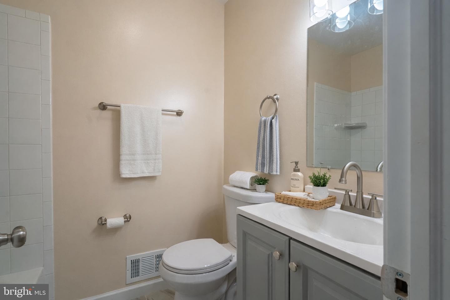 7313 Dooman Road photo 27