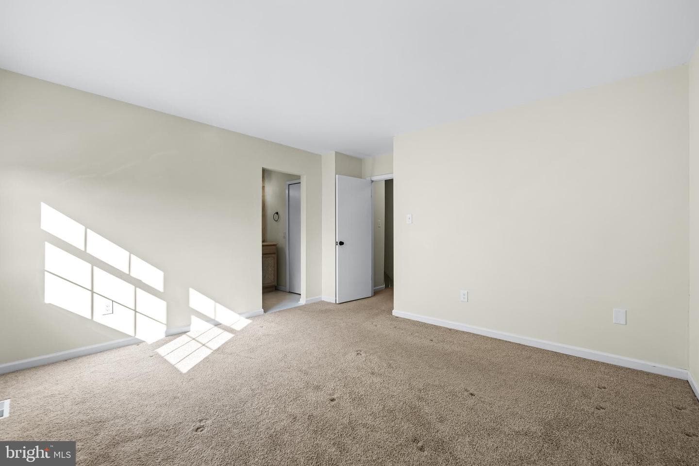 21 Sandstone Court photo 17