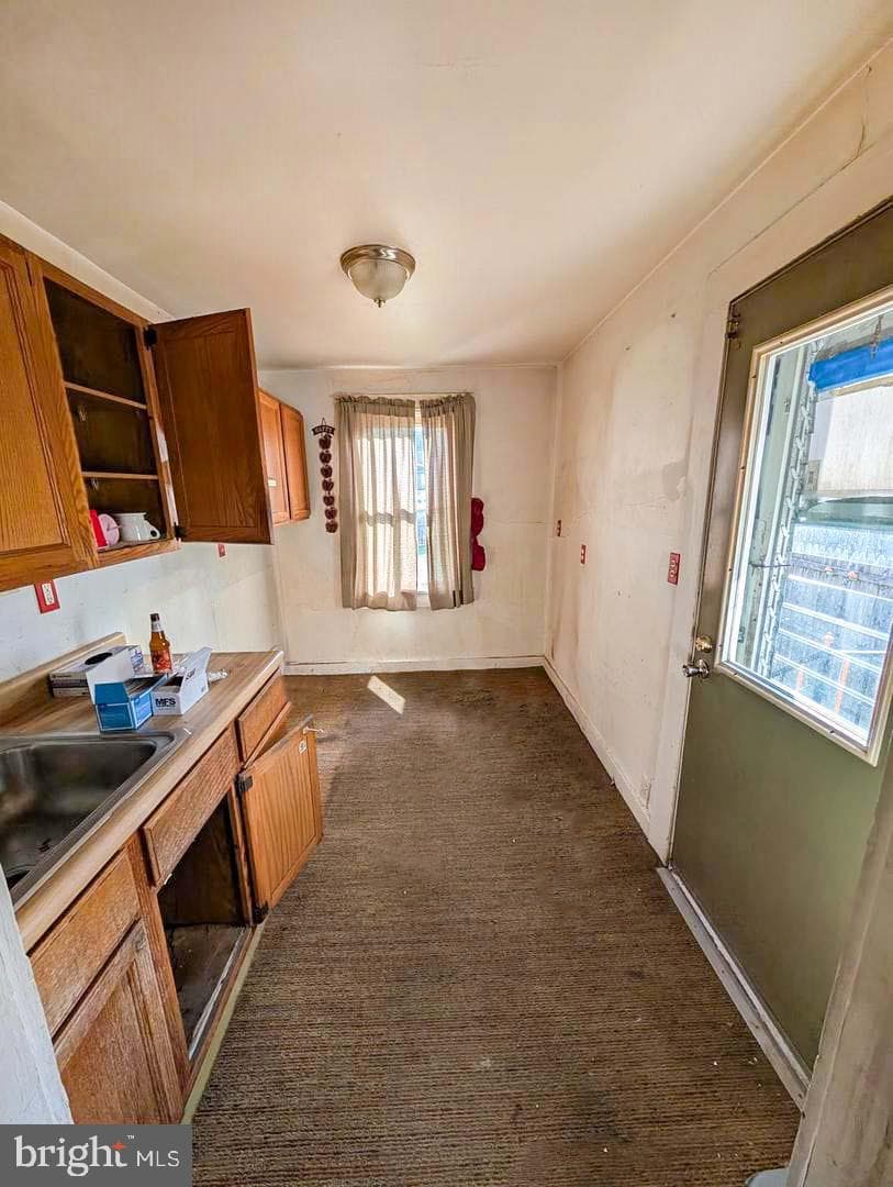 241 Colgate Avenue photo 3