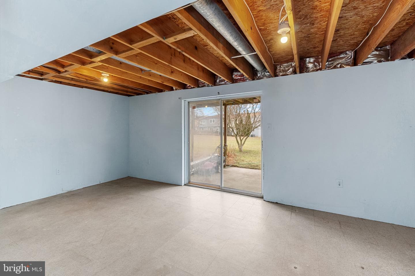 41 Chesthill Court photo 19