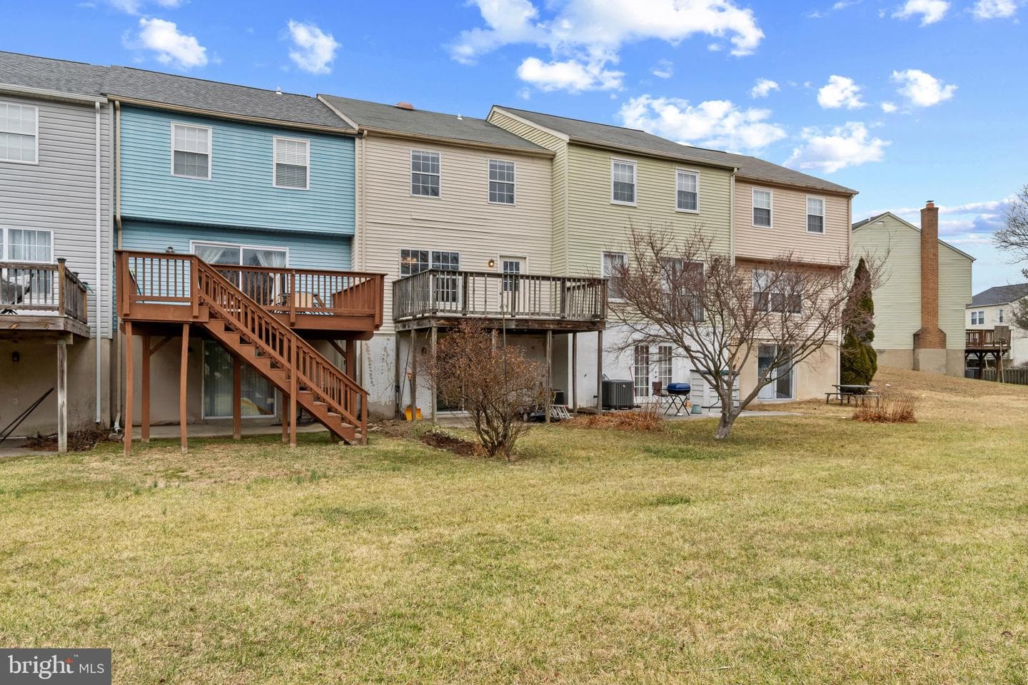 41 Chesthill Court photo 30