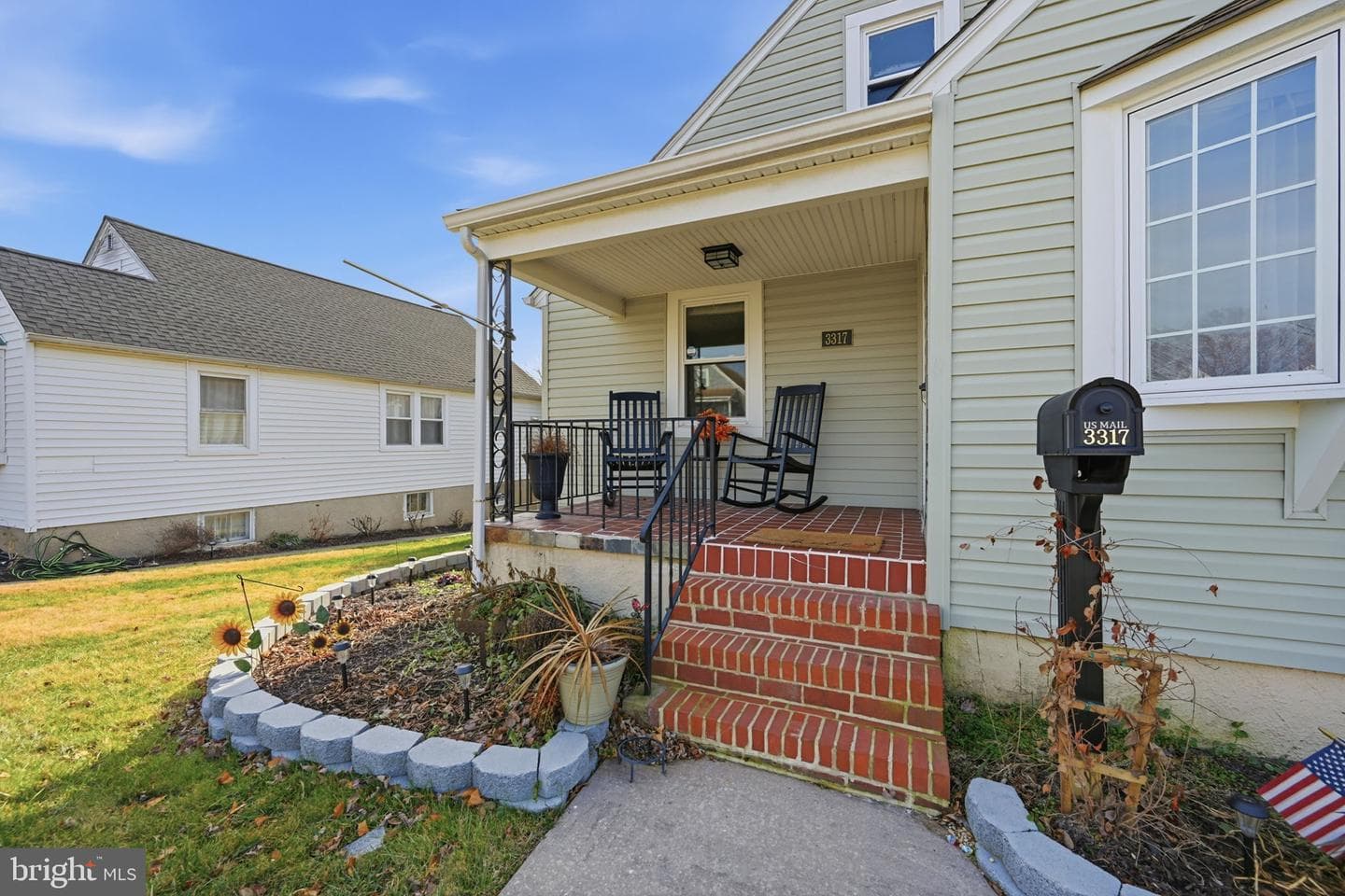 3317 Woodside Avenue photo 2