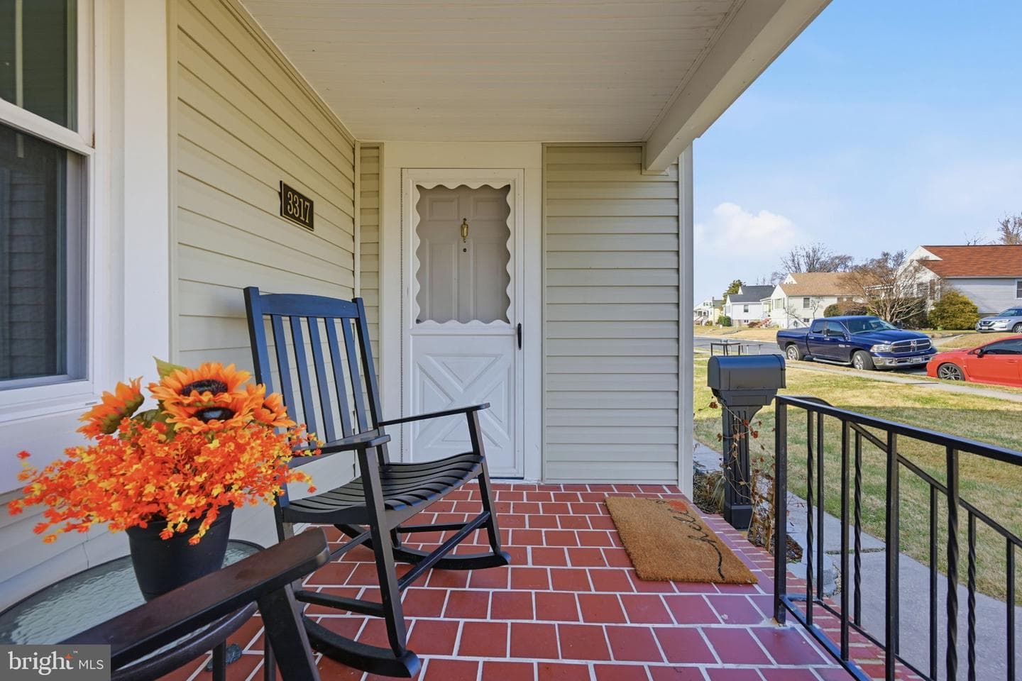 3317 Woodside Avenue photo 3