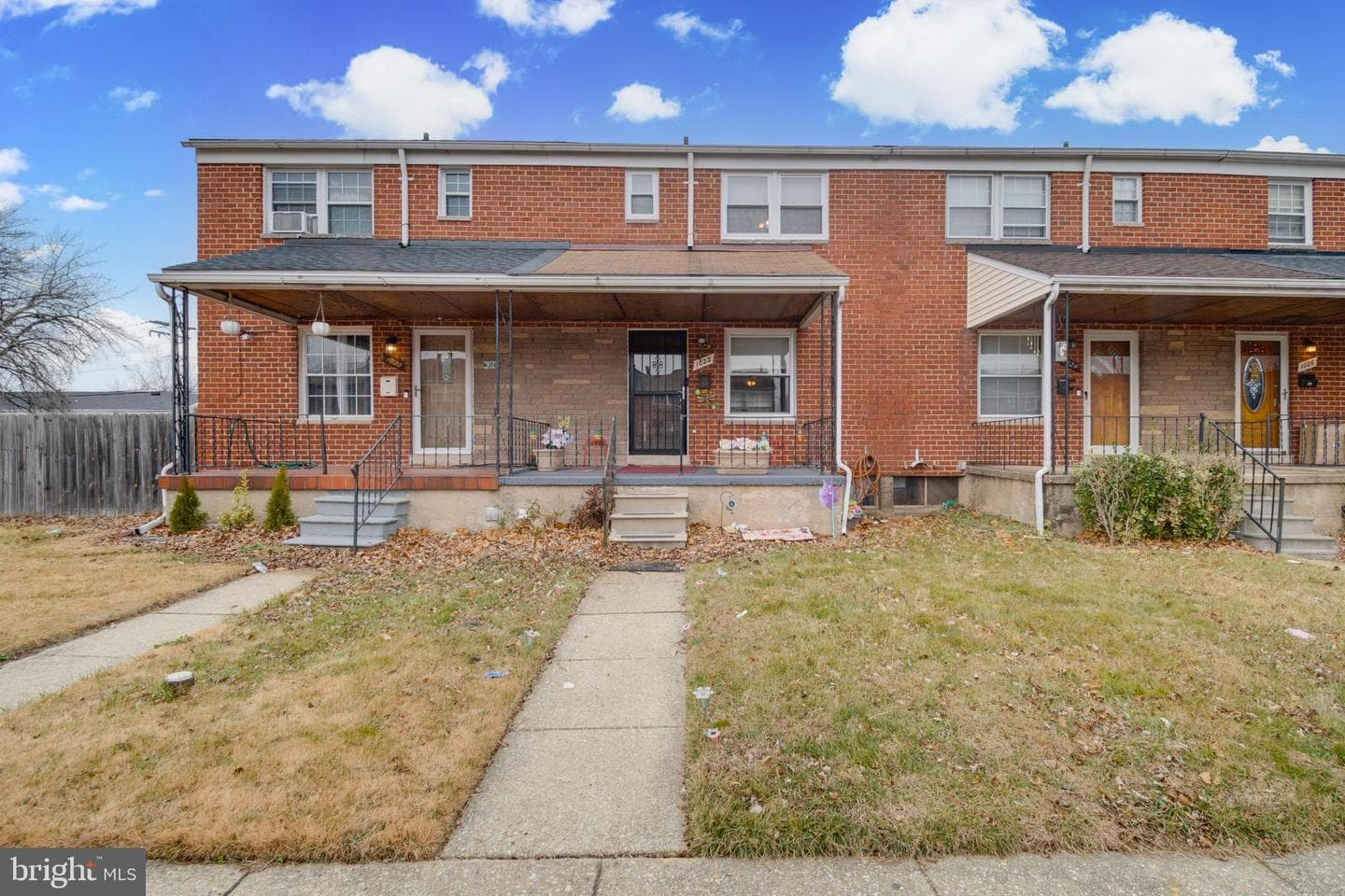 1022 Foxwood Lane photo 1