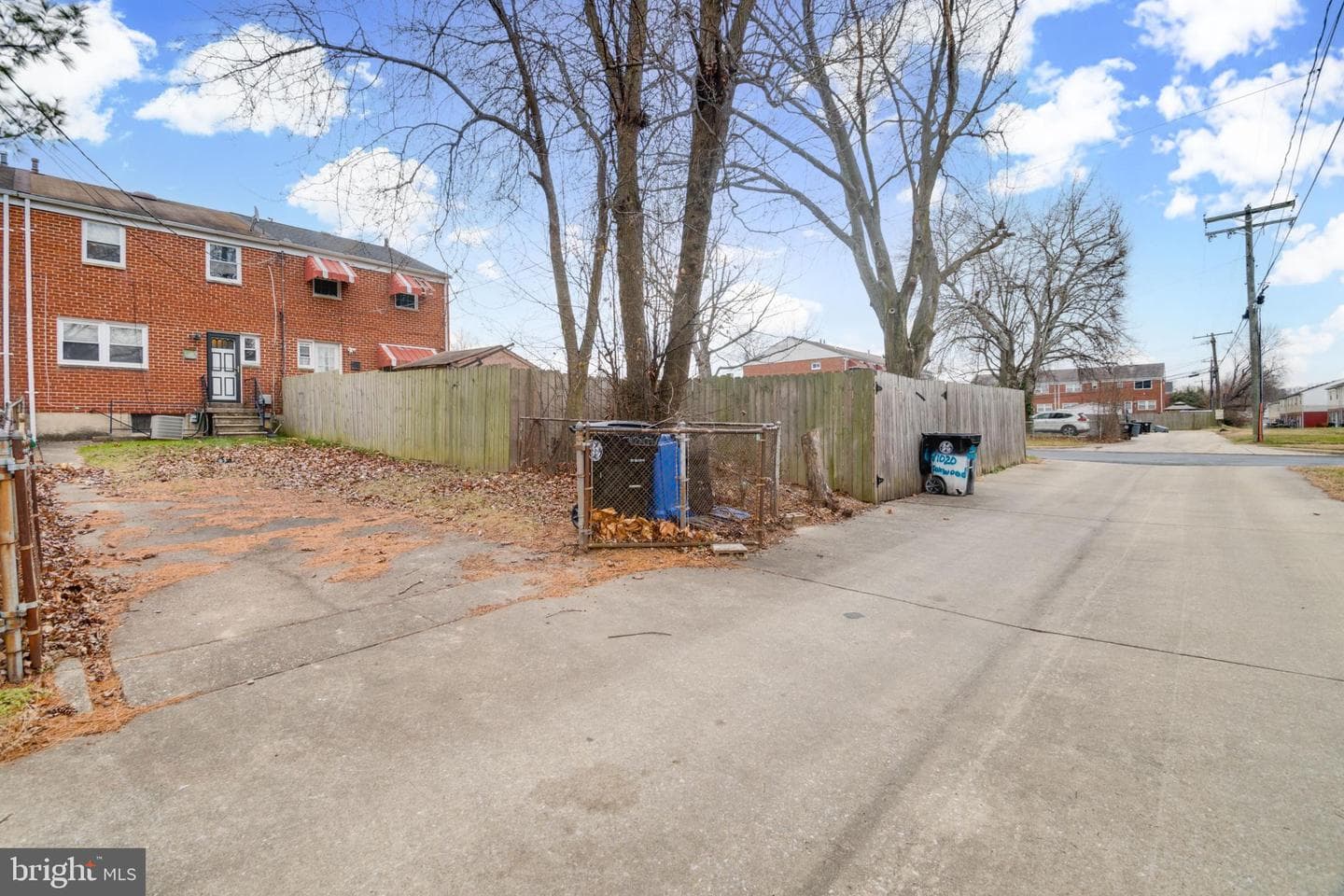 1022 Foxwood Lane photo 23