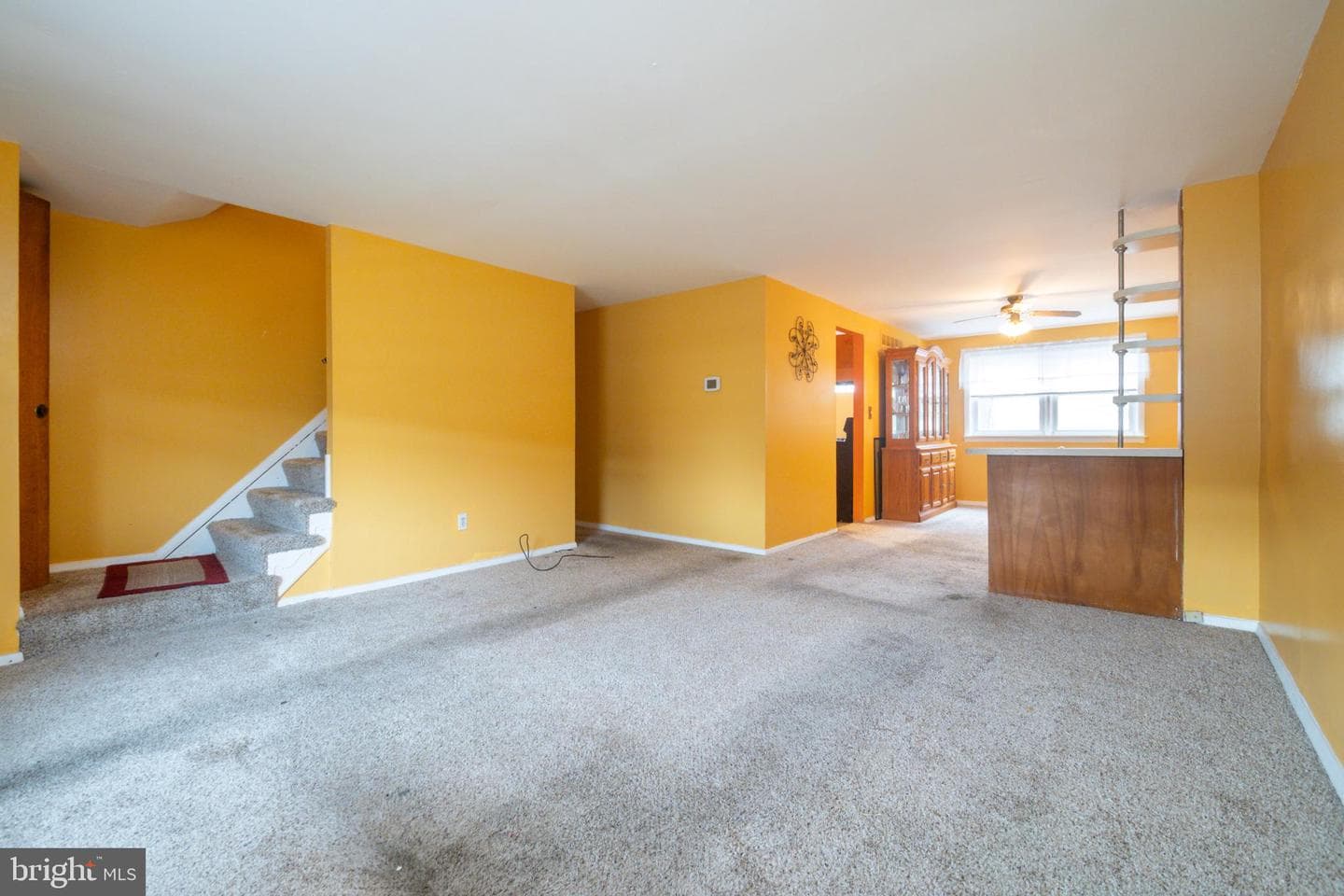 1022 Foxwood Lane photo 4