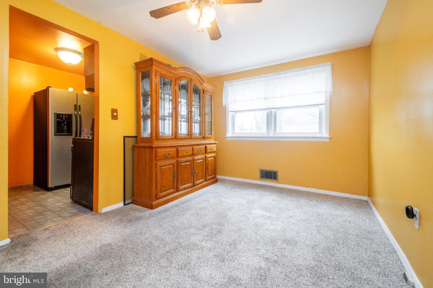 1022 Foxwood Lane photo 7