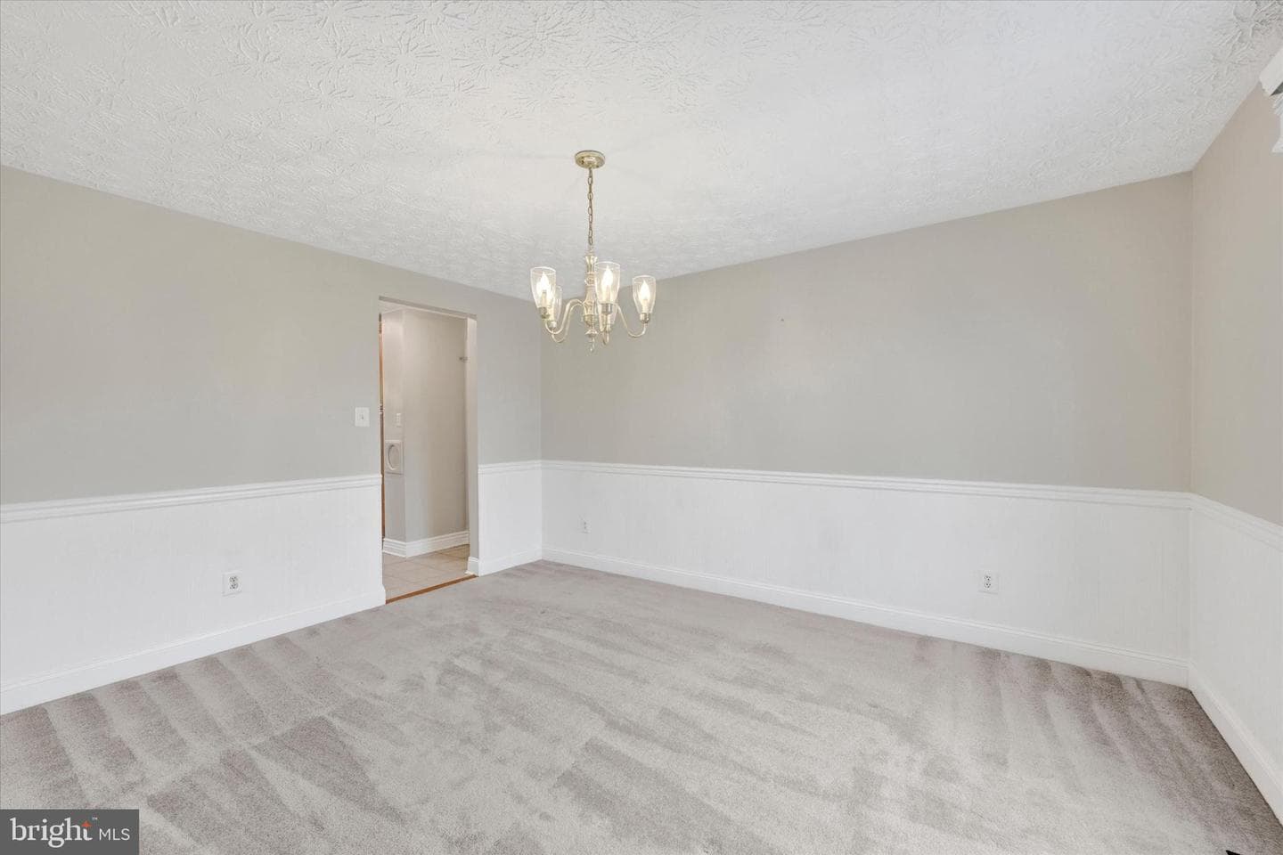 3827 Proctor Lane photo 9