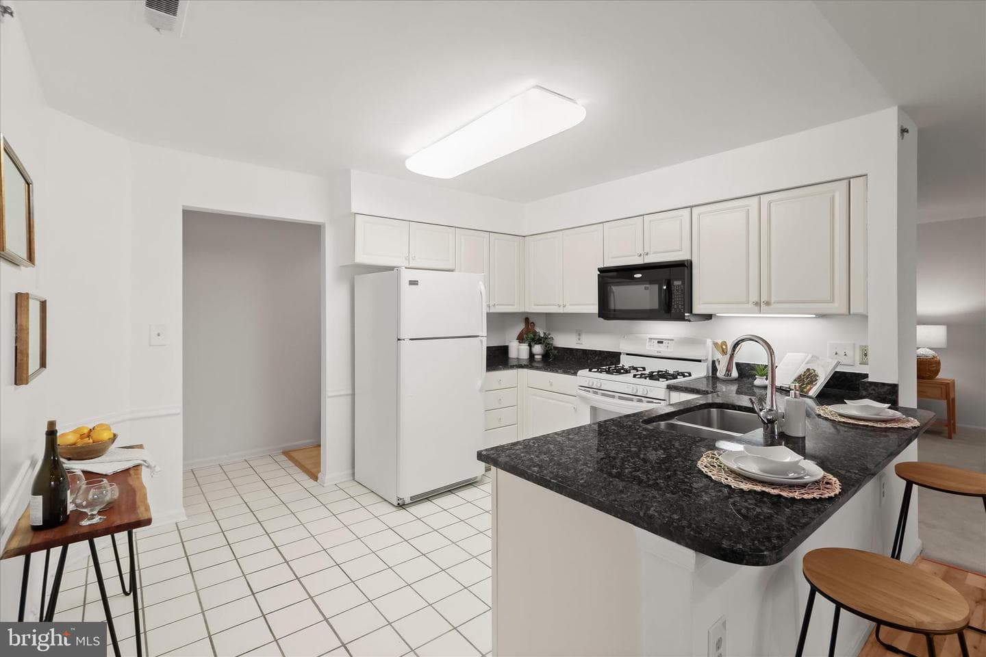 413 Rockfleet Road Road #201 photo 12