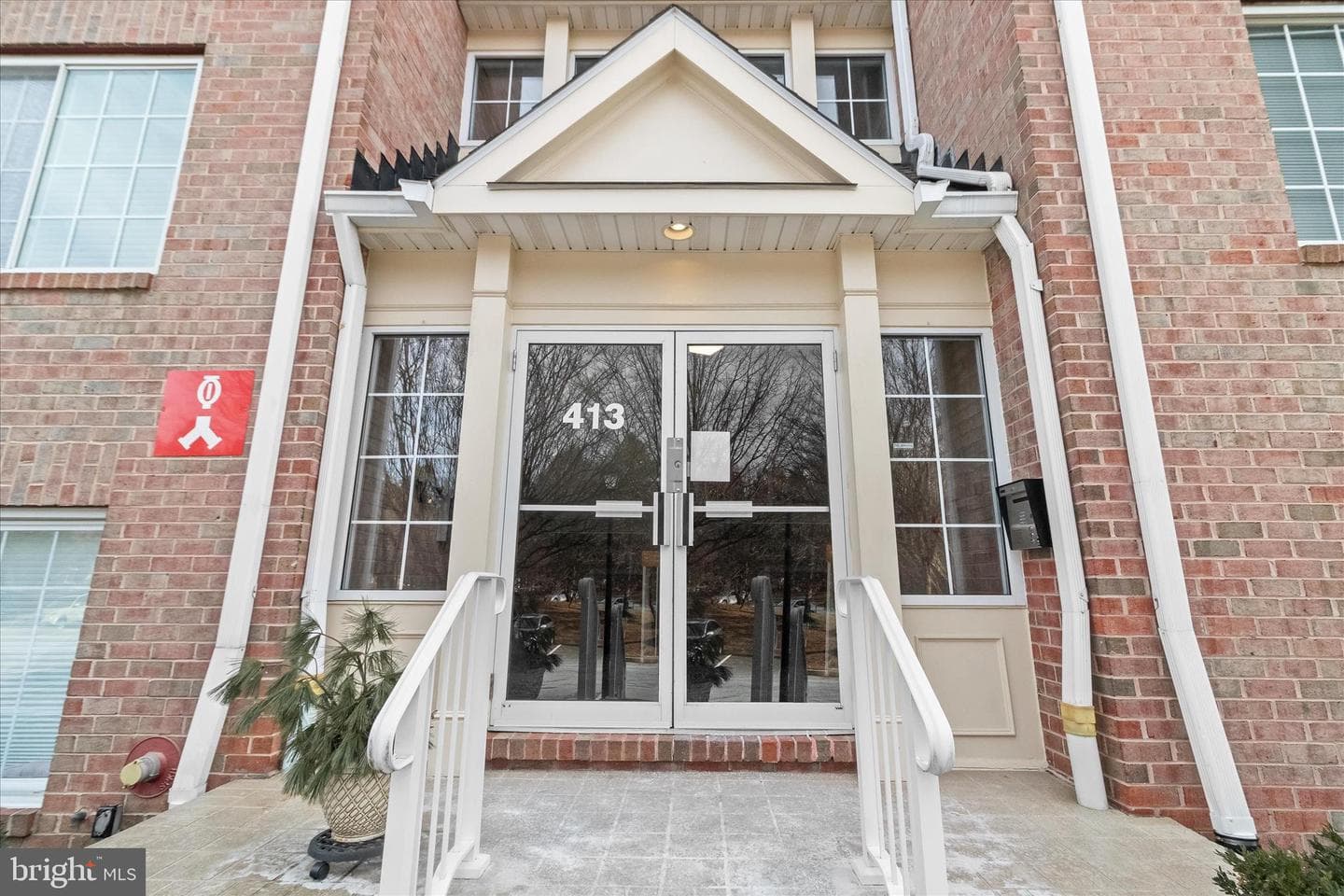 413 Rockfleet Road Road #201 photo 36
