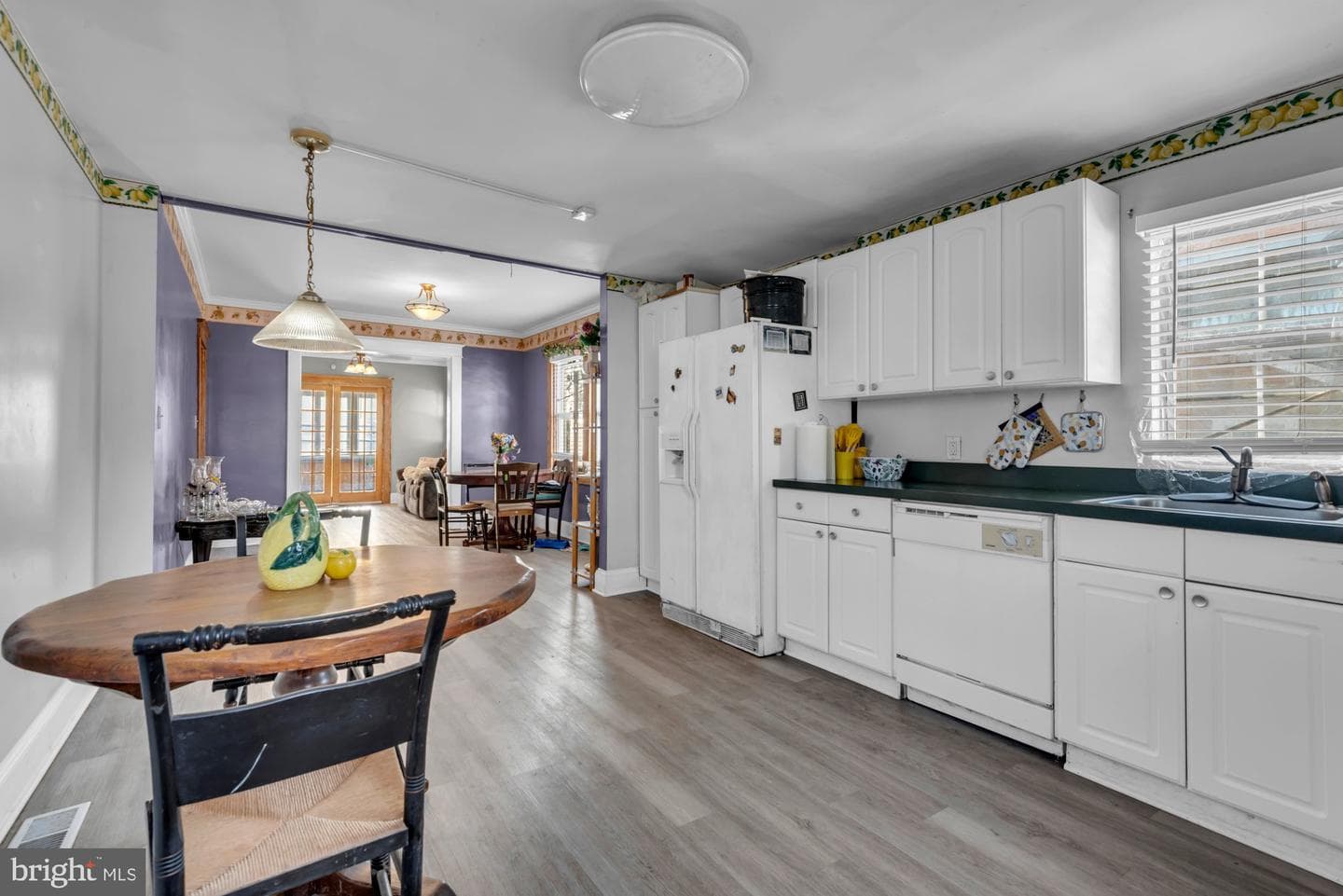 20 Waldron Avenue photo 11