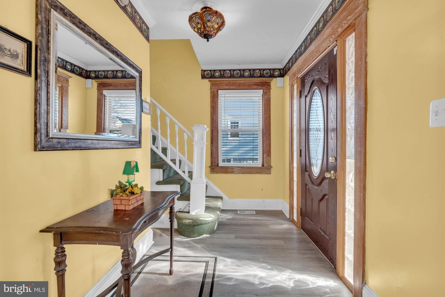 20 Waldron Avenue photo 2