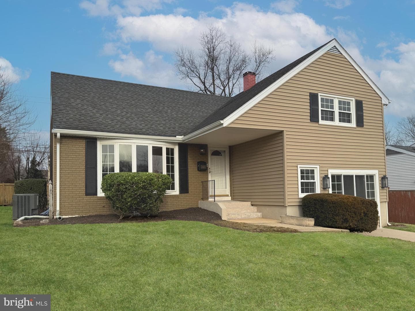 132 Warwick Drive