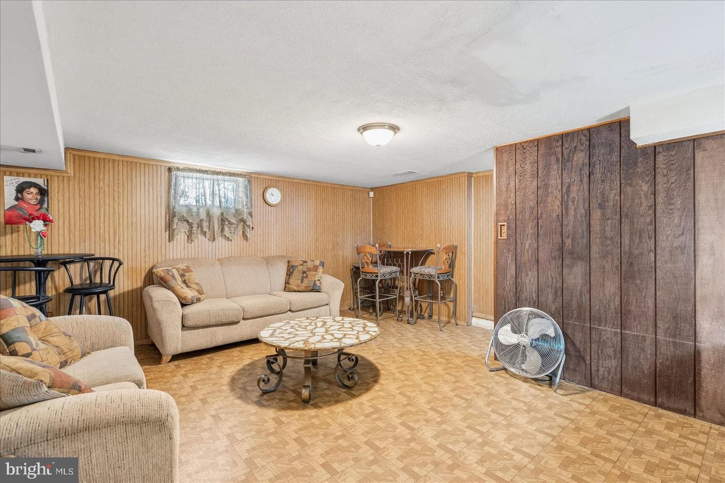 9063 Meadow Heights Road photo 25