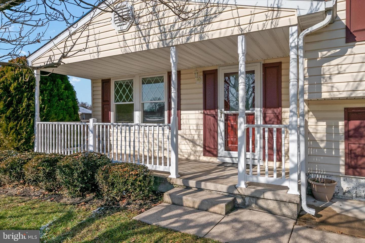 226 Compass Road photo 4